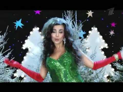 Вера Брежнева И Настя Каменских   Новый Год 2009 На Первом