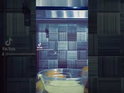 افوكادو قشطه وعسل مكسرات