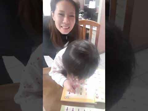 三歲 幼兒 生活日記 從遊戲中學編碼