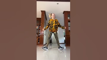 Shuffle dance every day challenge #shorts #shuffle #learning