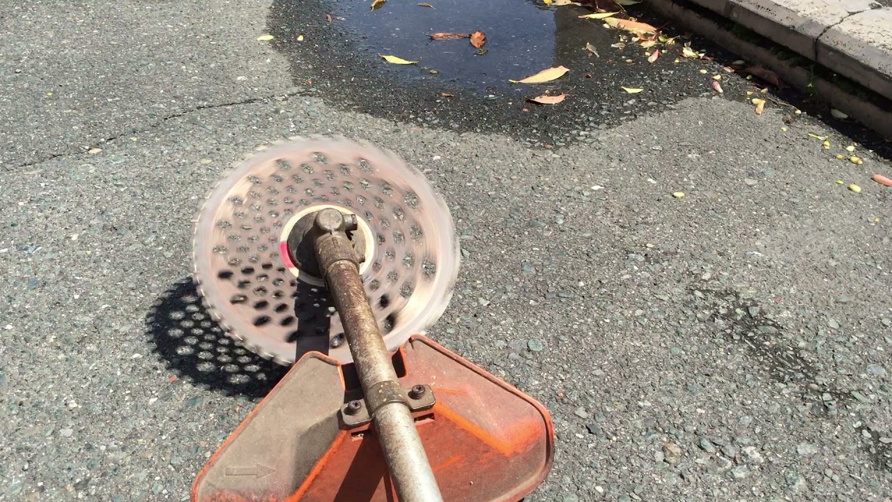 草刈り機  TANAKA   TBC-230S  ２サイクルエンジン式 タナカ 刈払機 TBC-230 - YouTube
