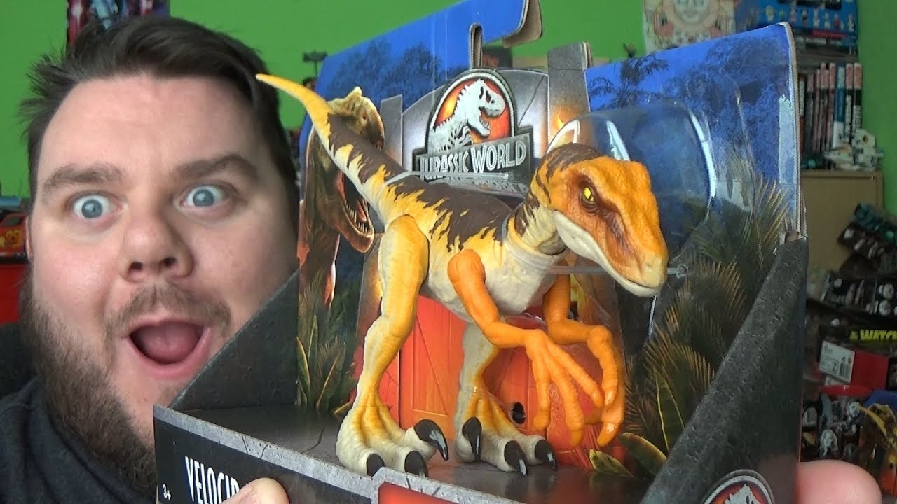 jurassic world legacy collection velociraptor