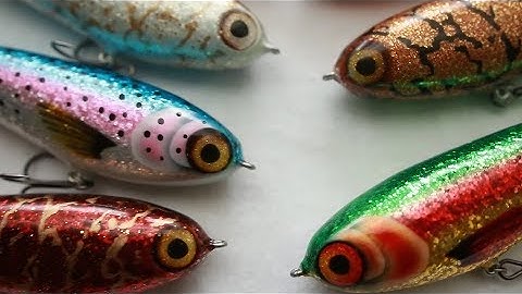 How to use glitter for fishing lures