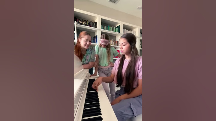 Testing if my sisters have perfect pitch! 👀🎶 (Short 19/24 🎬) | Triple Charm