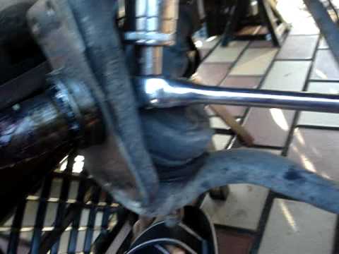 How to lower your Volkswagen bay window bus.Change the spindles ...