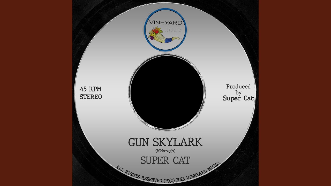 Gun SkyLark - YouTube