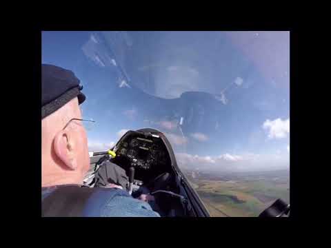 Glider aerobatics with disabled pilot