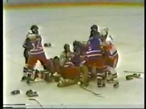 Steve Weeks vs. Duane Sutter Goalie Fight