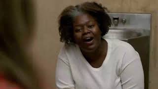 Oitnb Lady On The Toilet Singing