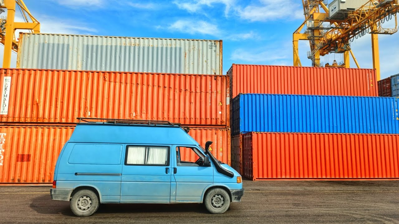 Building and painting VW T4 interior cabinets | Converting a camper into a home on wheels!