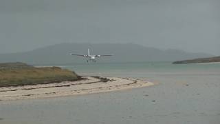Landing in Barra on the beach - two missed approaches - FlyBe de Havilland Canada DHC-6 Twin Otter