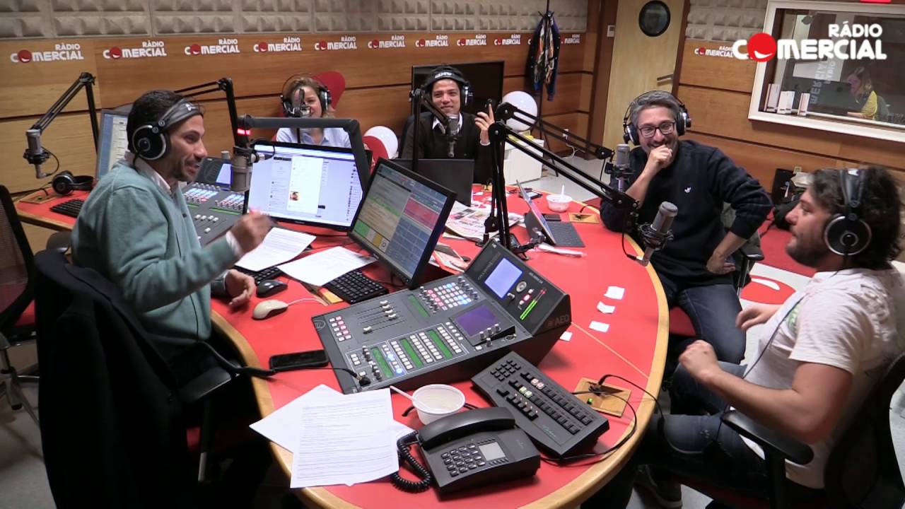 Rádio Comercial | Rebenta a Bolha - Professor de Educação Física, polícia sinaleiro e escanção