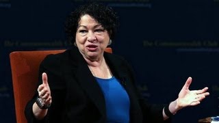 The Sonia Show: Justice Sotomayor Tours U.S. With New Memoir - NYT