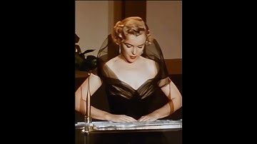 Marilyn Monroe presents the Oscar for Best Sound 1951 #marilynmonroe