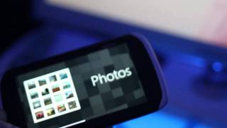 Nokia Kinetic Display bendy screen at Nokia World