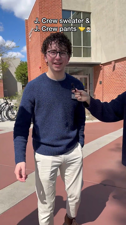 What are Biolans Wearing?