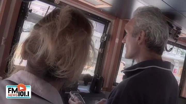 Jeff McKinney Guides A Wendella Boat Tour!