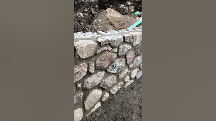 Cómo hacer muro de contención con piedras naturales. How to build retaining wall with field stone