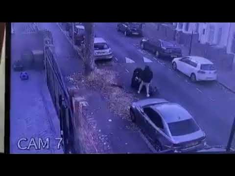 2021 UK robbery - young pakistani/musIim boy robbed by 2 vioIent ...