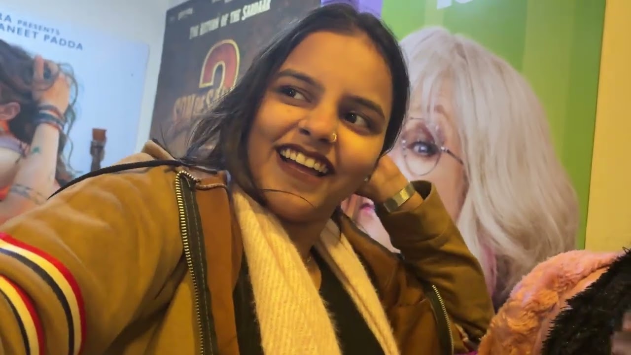 31 December ko dekhi aadhi aadhuri Dhurender movie 🍿 🎥