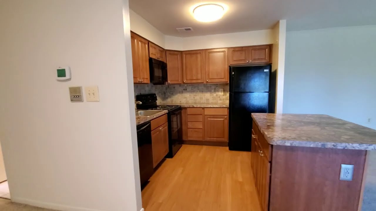White Oaks 1 and Den Apartment in Catonsville YouTube