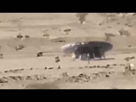 Видео: МКС беше наблюдаван от огромна летяща чиния - Алтернативен изглед