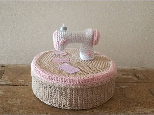 Teje máquina de coser en crochet amigurumis by Petus (English subtitles ) 