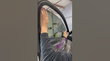 Oh he can really dance 💃#tint #mercedes #fyp #windowtint #tinting #asmr #asmrcommunity #asmrvideo