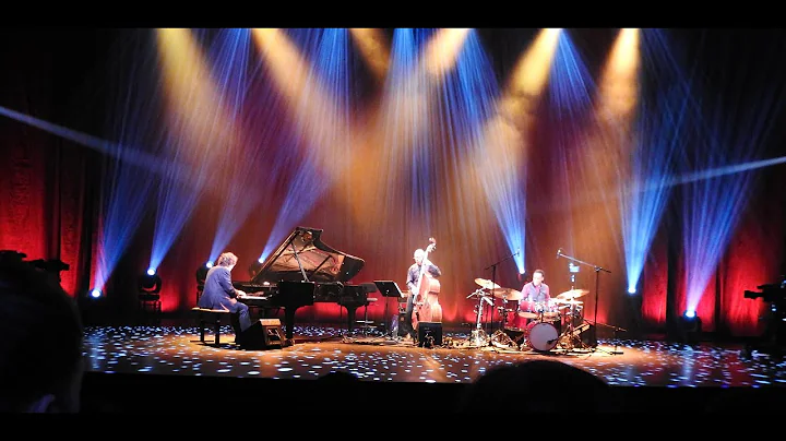 "Breakout" (Laszlo Gardony) - Laszlo Gardony Trio ...
