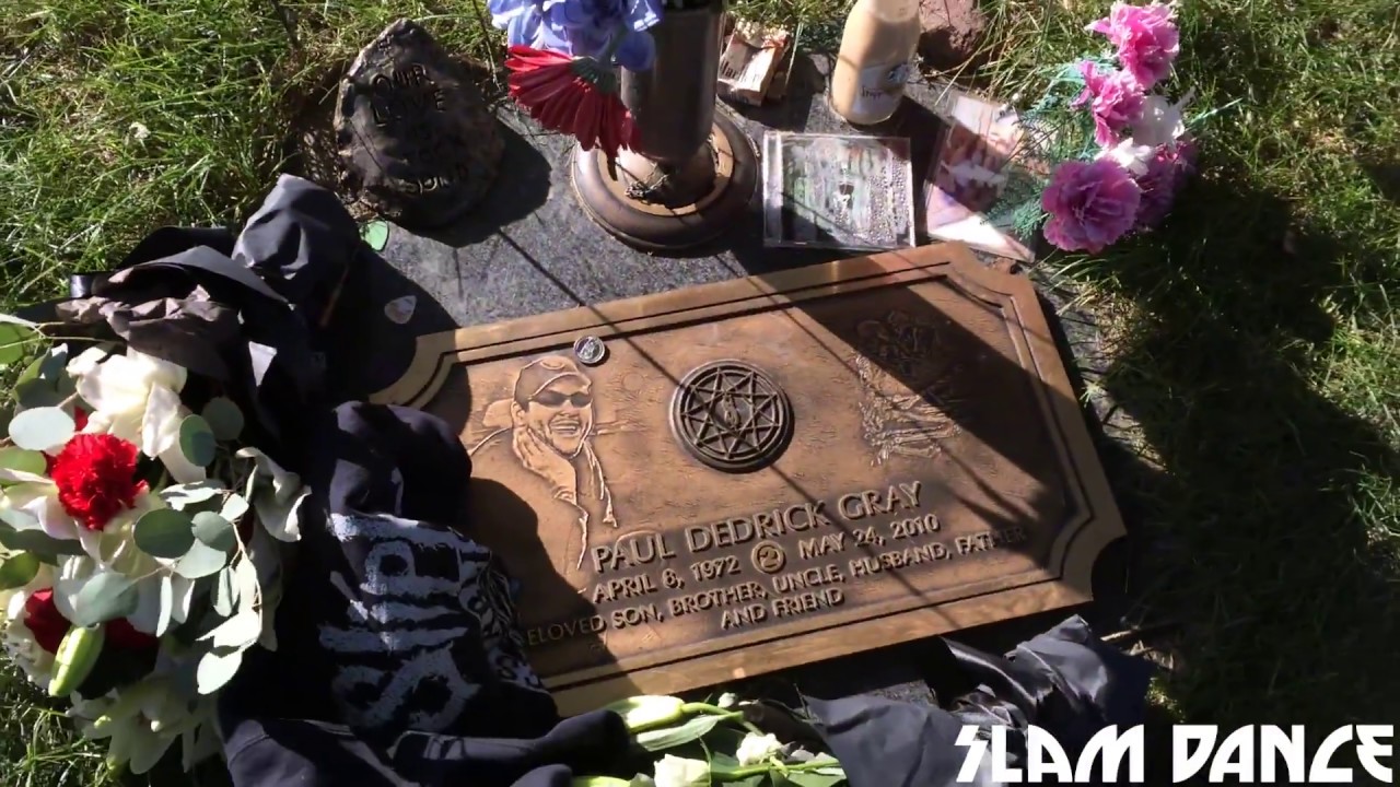 Visiting Paul Gray's Grave Site YouTube