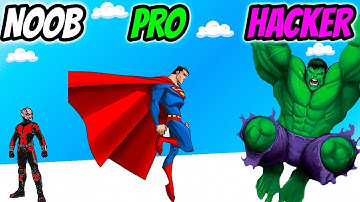 Superhero Race! - NOOB vs PRO vs HACKER