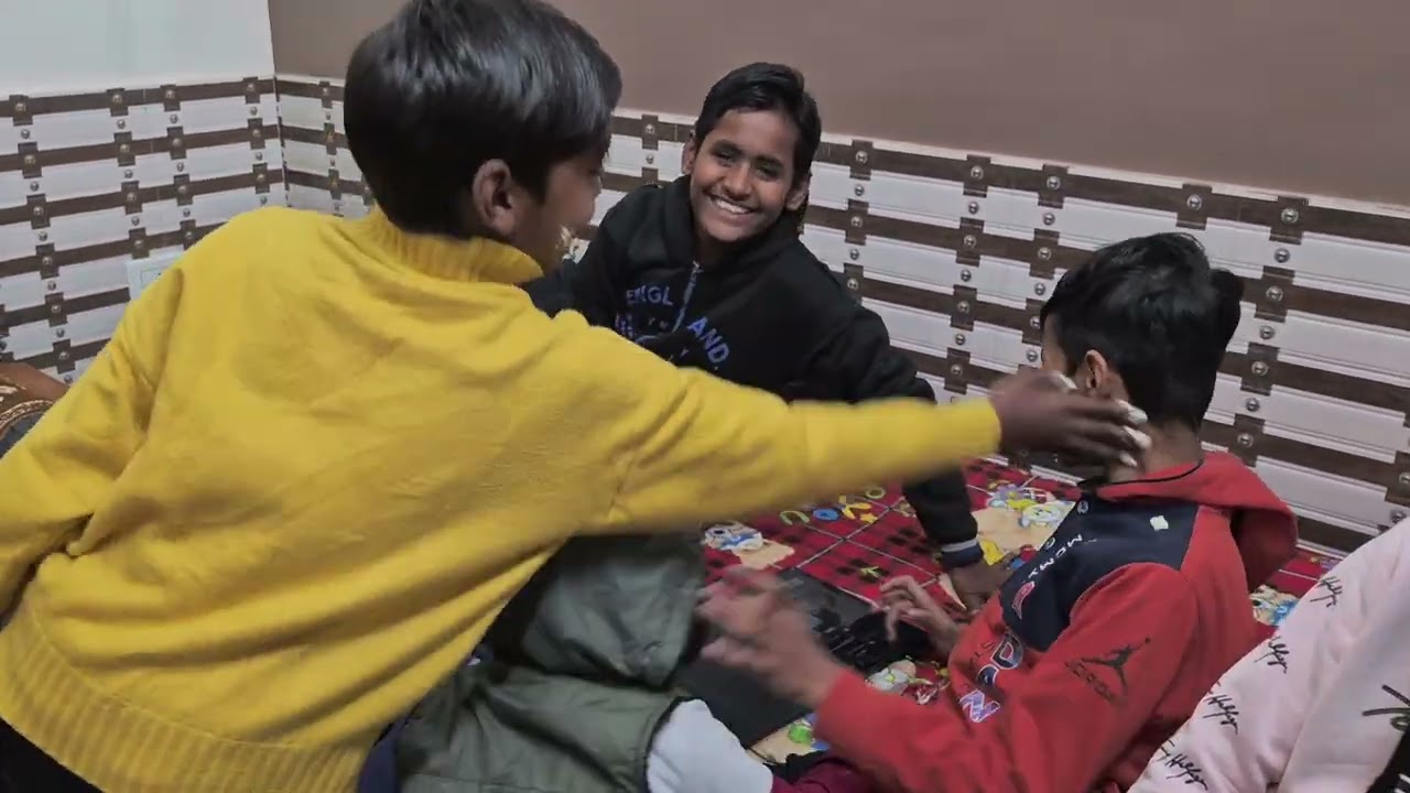 Aaj tha mera bhai ka birthday 🎂 🥳 