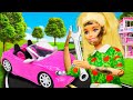 A Barbie YouTube conserta o carro. As profissões da Barbie. Vídeo infantil. Brincadeira infantil