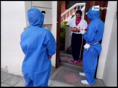 Personal médico del IESS realiza visitas domiciliarias en Santo Domingo