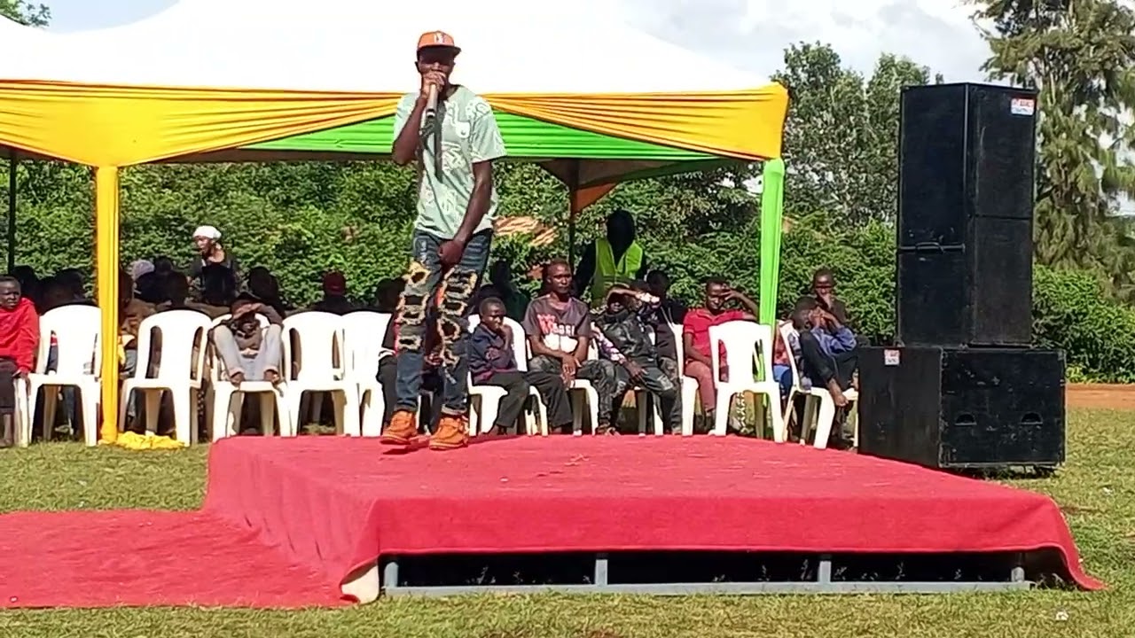 I approve this message 👀🧐🤓💆🏿‍♂️🎤🇰🇪✊🏿