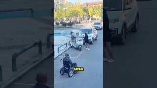 Intentó estacionar así… y terminó sorprendiendo a todos