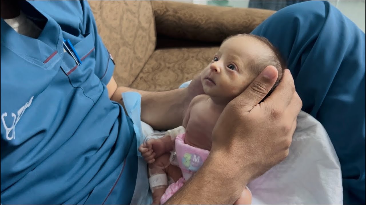 Newborn Tiny Baby’s First Bottle Feeding & First Hug | Heart-Melting Moments🍼💖