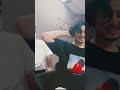 故意に藤井風に殴られる男