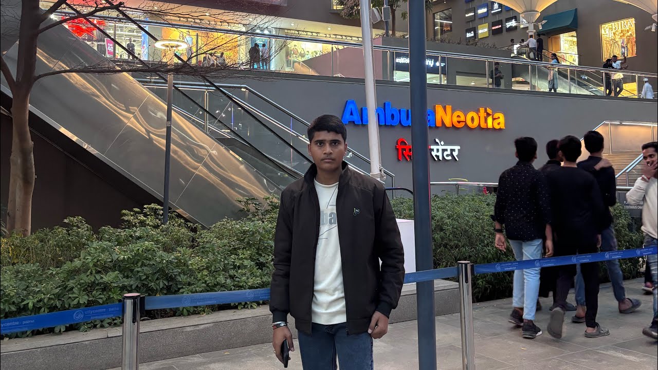 Bhaiya ke sath city centre patna…😎