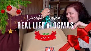 Open my Amazon Wishlist with me! | Day 4 Vlogmas 2023 | LiveitlikeLauren