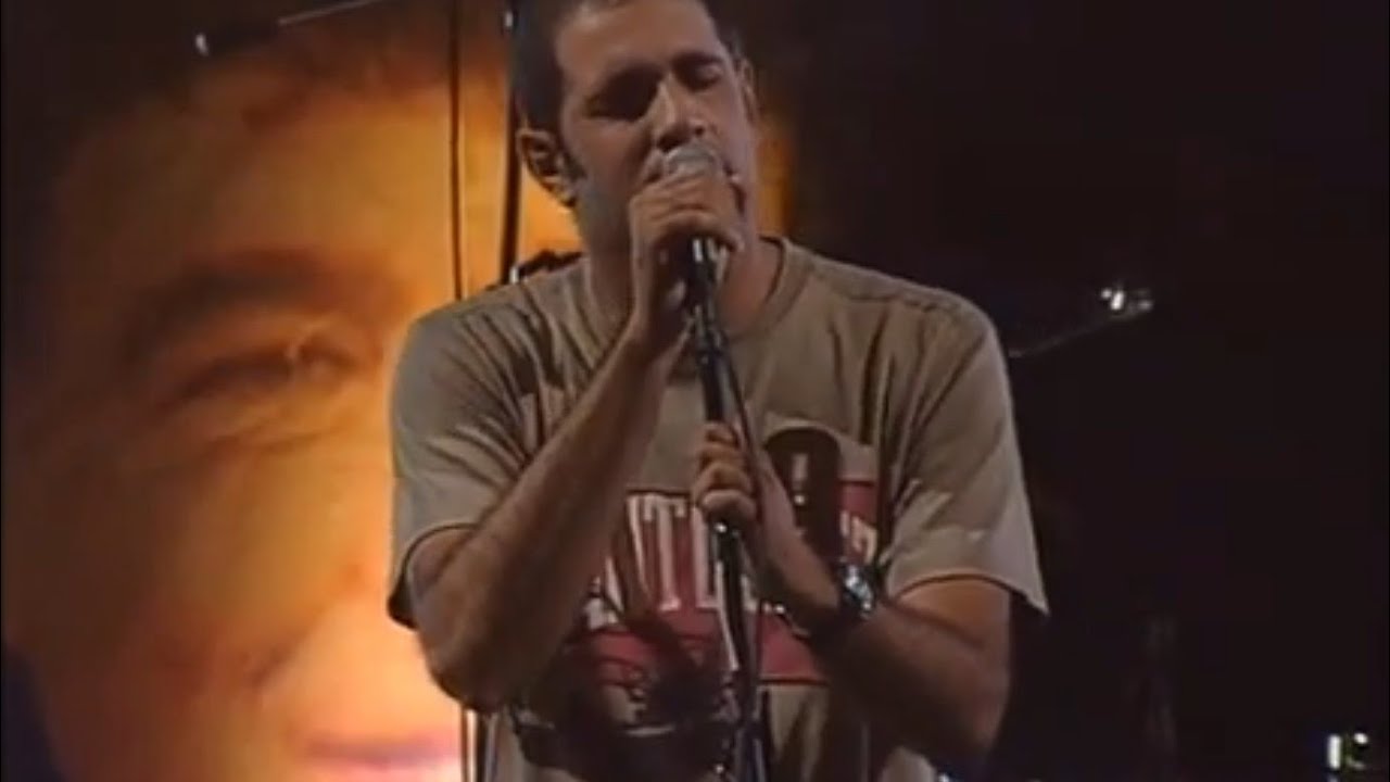 באתי אלייך- בין השמשות שרים מאיר אריאל (מתוך המופע חמש שנים לזכרו)