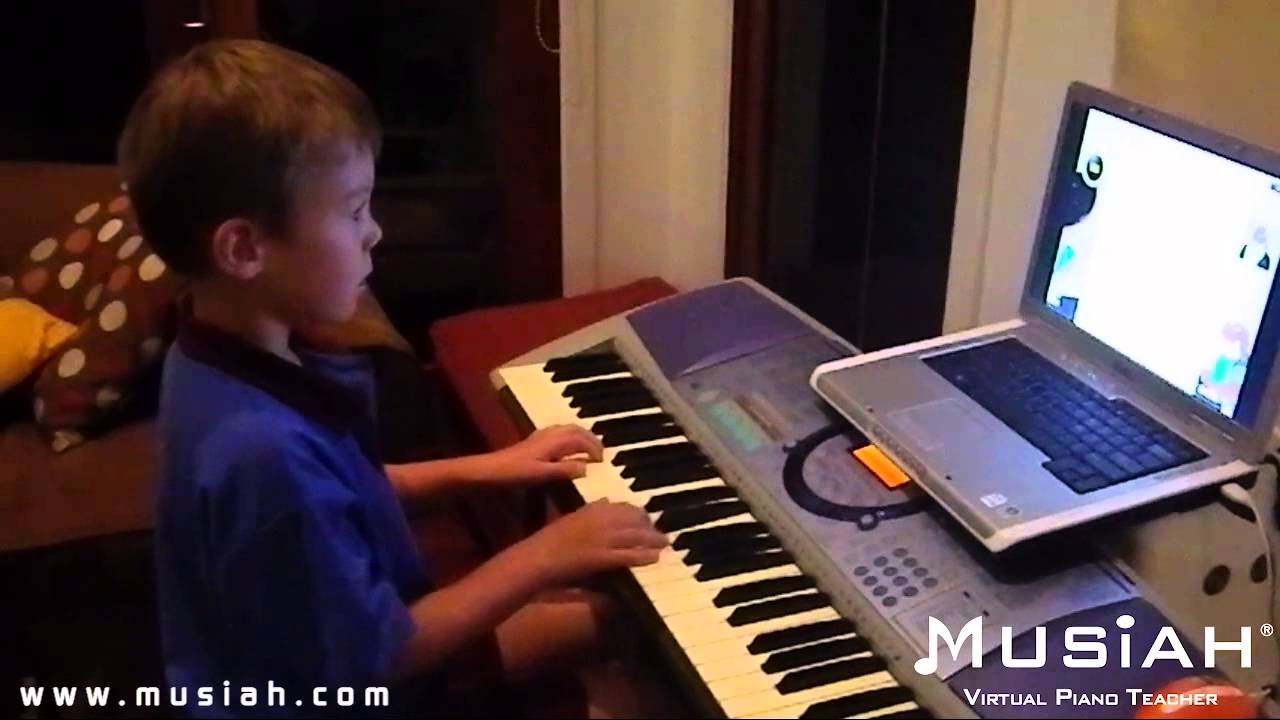 How to play piano: Learn to play with Musiah piano lessons