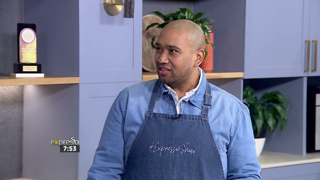 Рецепт ягодной йогуртовой панна-котты с салатом из смеси ягод — от Woolworths