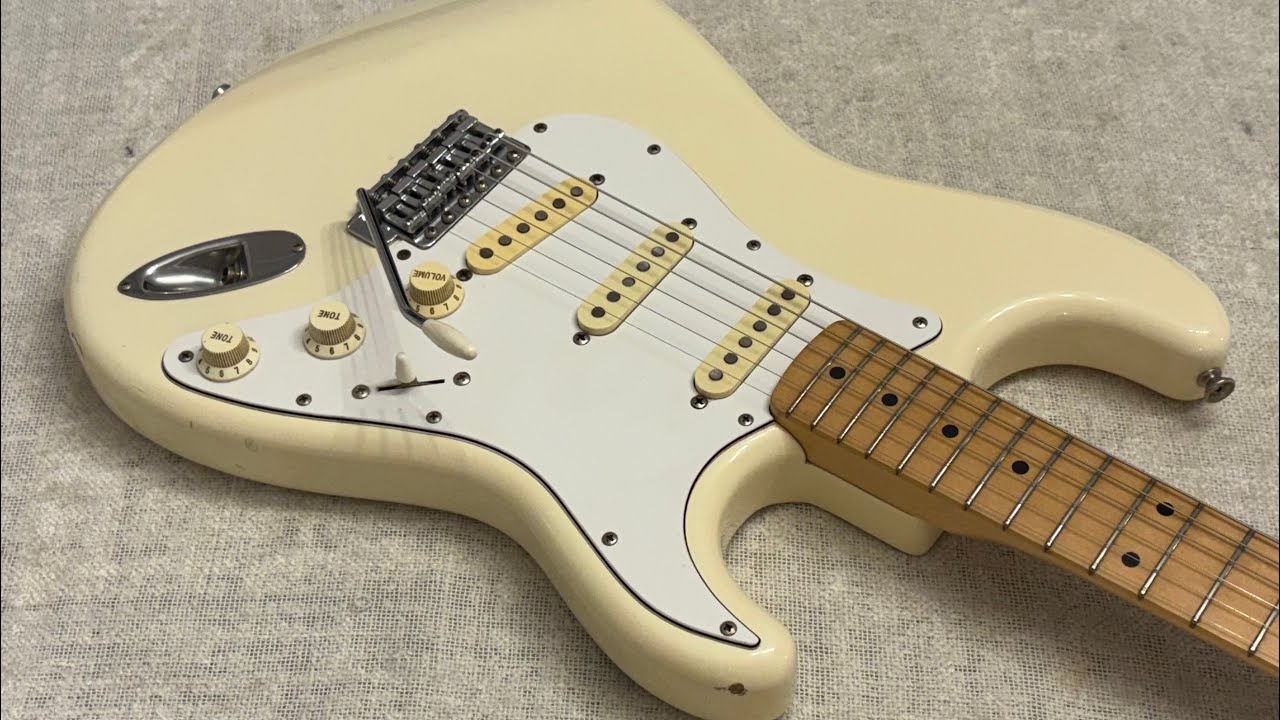 1983-1984 Squier SQ Series '72 Stratocaster Olympic White Maple