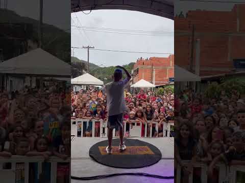 Mc Lorenzo dançando no show dele😅 #shorts #short #mclorenzo #funk #viral