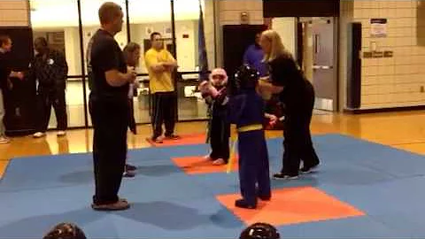 Kenzi Bass sparring at Janis Fraley's Tournament o...