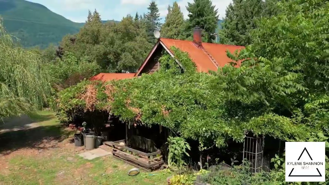 Your Peacful Acreage in Dewdney Derosche, Mission BC