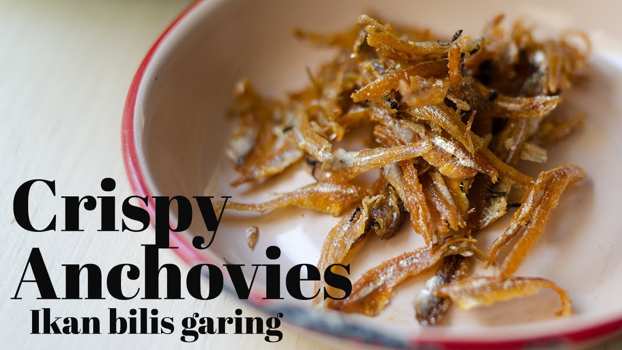 How to fry Crispy Anchovies (ikan bilis goreng garing) YouTube