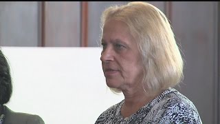 Woman sentenced to house arrest in sports memorabilia fraud ring