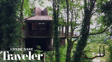 What Living in a Treehouse is Like I Condé Nast Traveler
